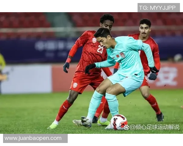 足球巨浪掀起激情风暴球场上的英雄与梦想交织的传奇